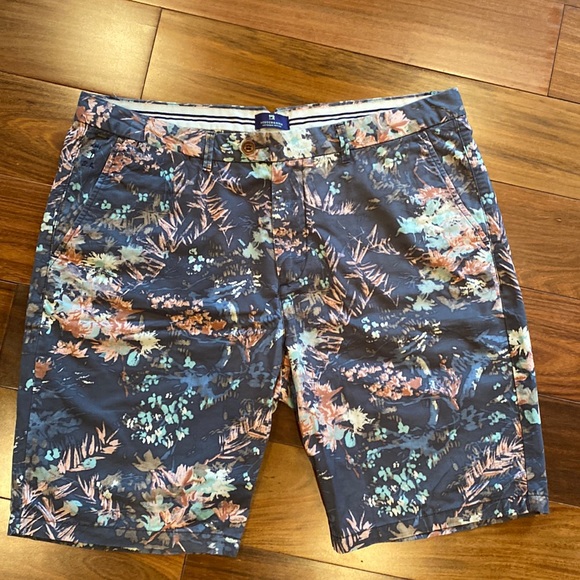 Men’s Scotch and Soda shorts, waist 36 - Picture 1 of 5